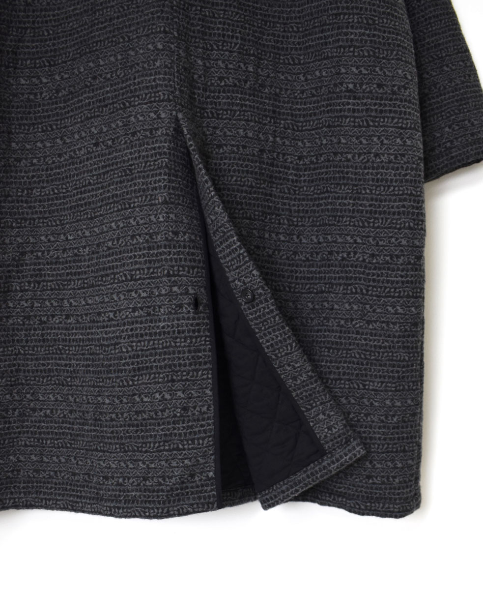 NMDS23631 (コート) QUILTED WOOL JACQUARD C-NECK RAGLAN COAT