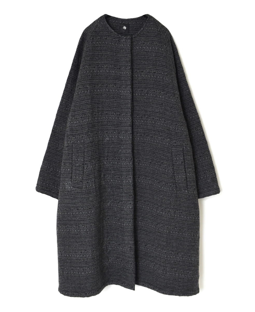 NMDS23631 (コート) QUILTED WOOL JACQUARD C-NECK RAGLAN COAT