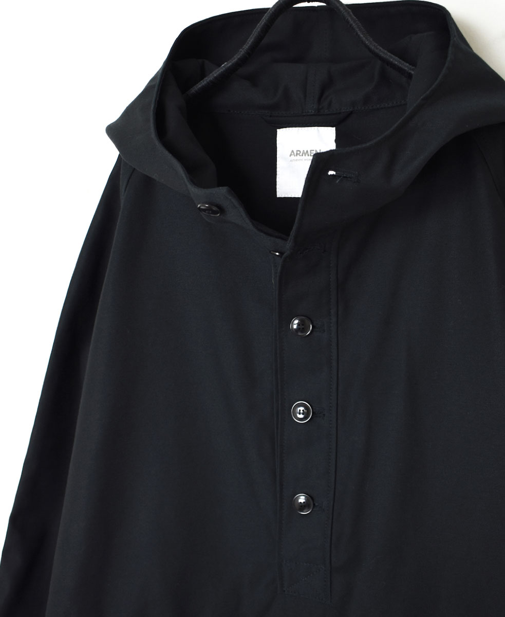 GNAM2352 (ジャケット) BACK SATIN HOODED PULLOVER JACKET