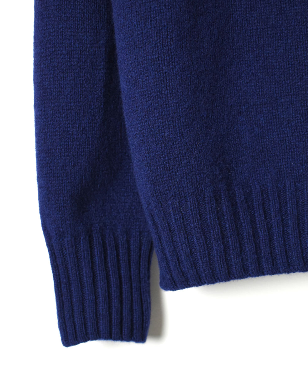JNAMP1651 (ニット) GEELONG LAMBSWOOL POLO NECK SADDLE SHOULDER P/O