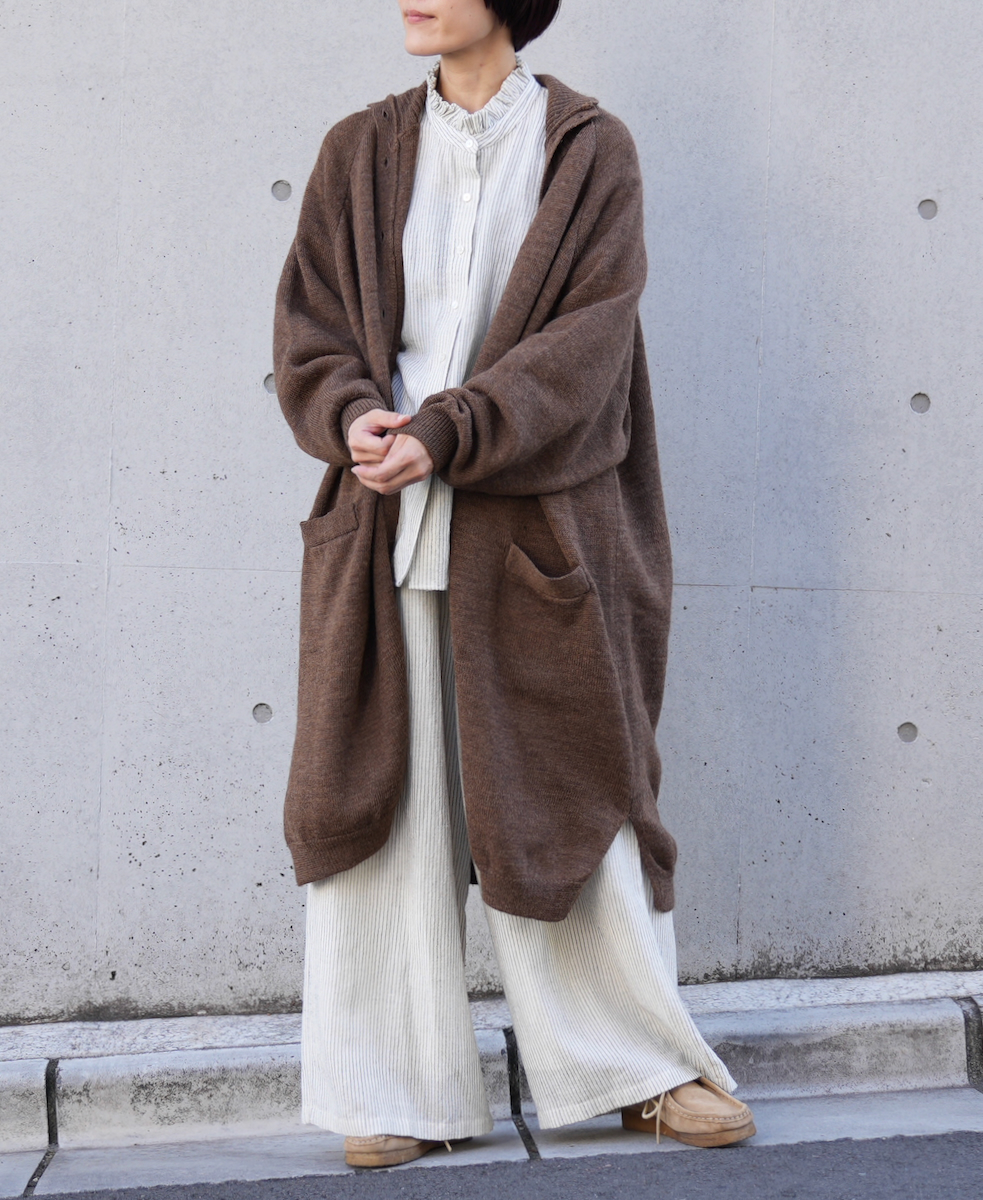 GNSL22703 (カーディガン) 5GG 2PLY COTOSWOLDS TURTLE NECK BUTTON LONG CARDIGAN