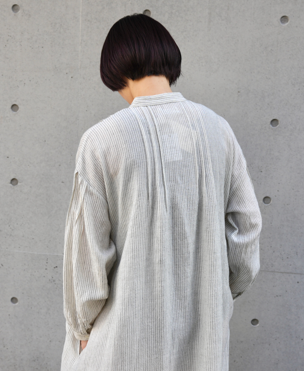 INSL22614 (ワンピース) WOOL/LINEN SMALL CHECK & STRIPE BANDED COLLAR PINTUCK DRESS