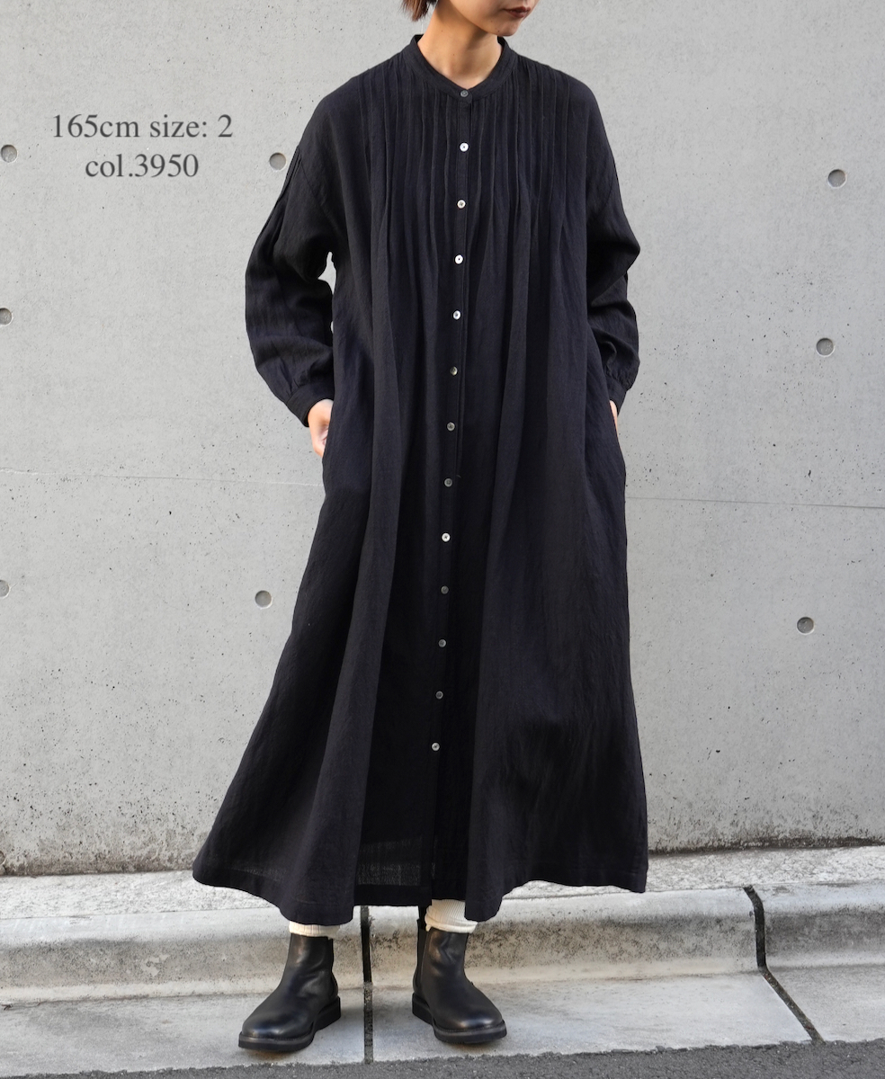INSL22604 (ワンピース) WOOL/LINEN PLAIN BANDED COLLAR PINTUCK DRESS