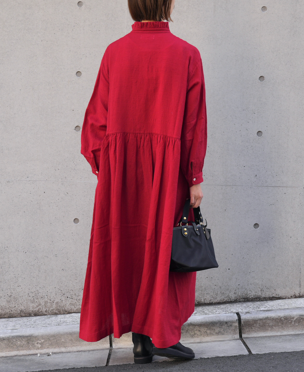 INSL23702(ワンピース) WOOL/LINEN PLAIN FRILL COLLAR DRESS
