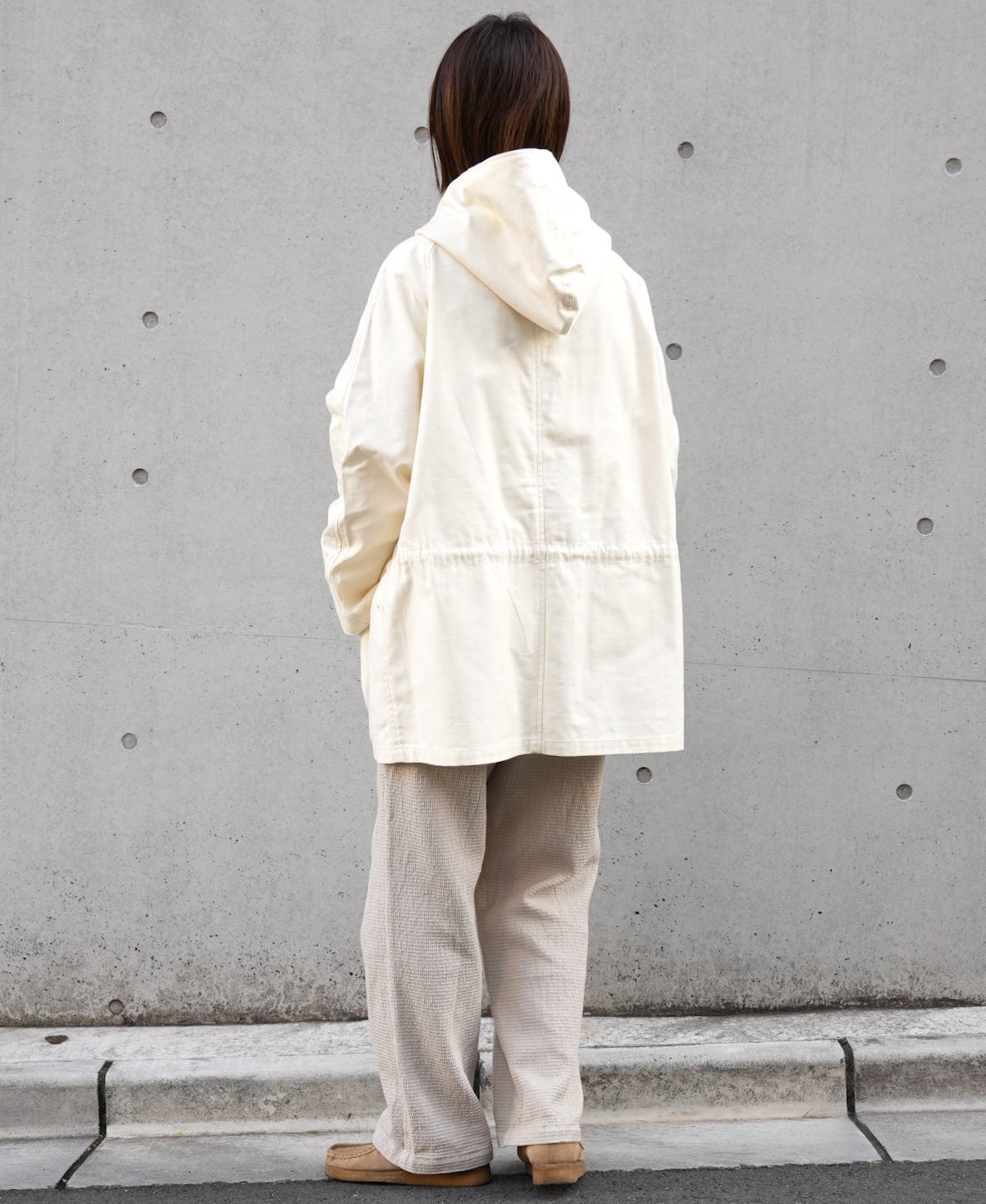 GNAM2352 (ジャケット) BACK SATIN HOODED PULLOVER JACKET