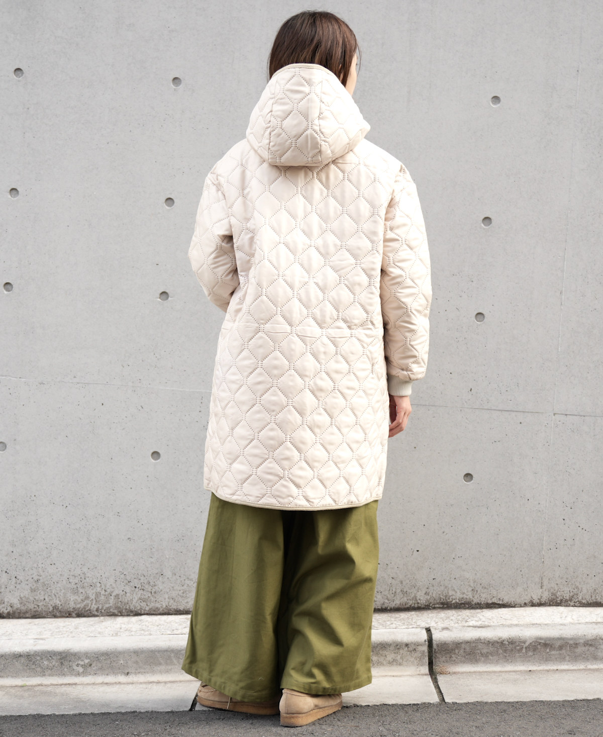 NAM2352PP (コート) POLY×POLY HEAT QUILT OVERSIZED MID-LENGTH HOODED COAT WITH RIBBED CUFF