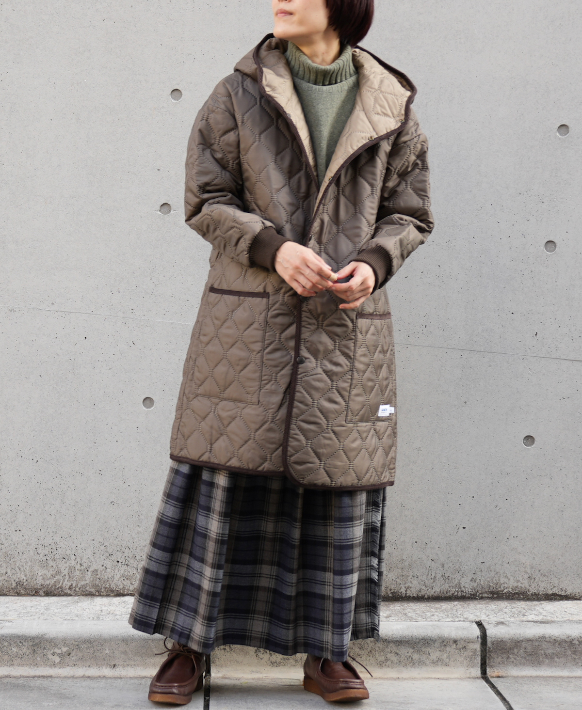 JNAMP1651 (ニット) GEELONG LAMBSWOOL POLO NECK SADDLE SHOULDER P/O
