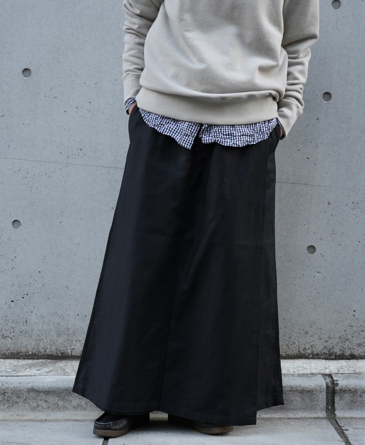 GNAM2354 (キュロット) BACK SATIN WRAP CULOTTES