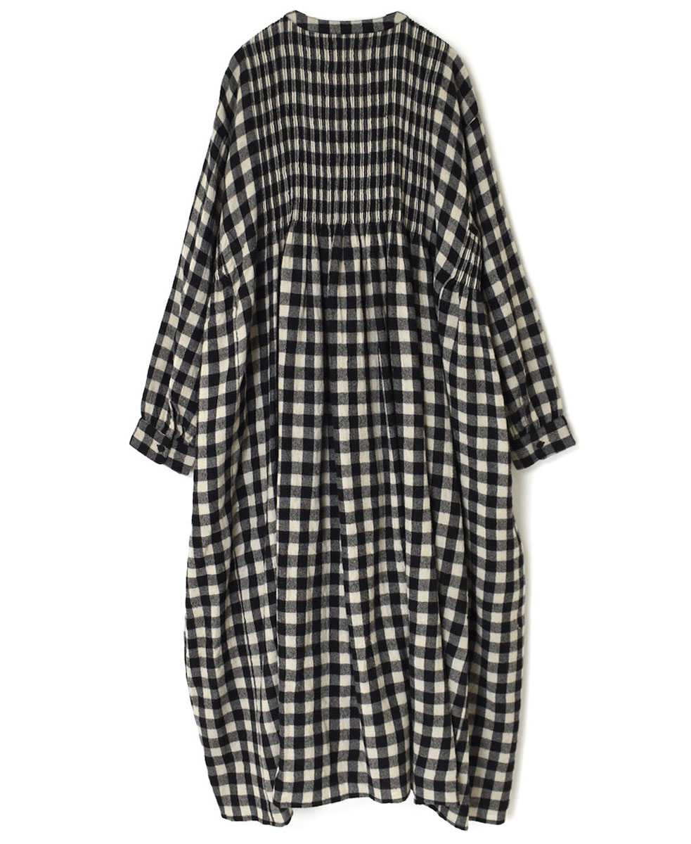NMDS23594 (ワンピース) BOILED WOOL BIG GINGHAM CHECK V-NECK DRESS WITH MINI PINTUCK