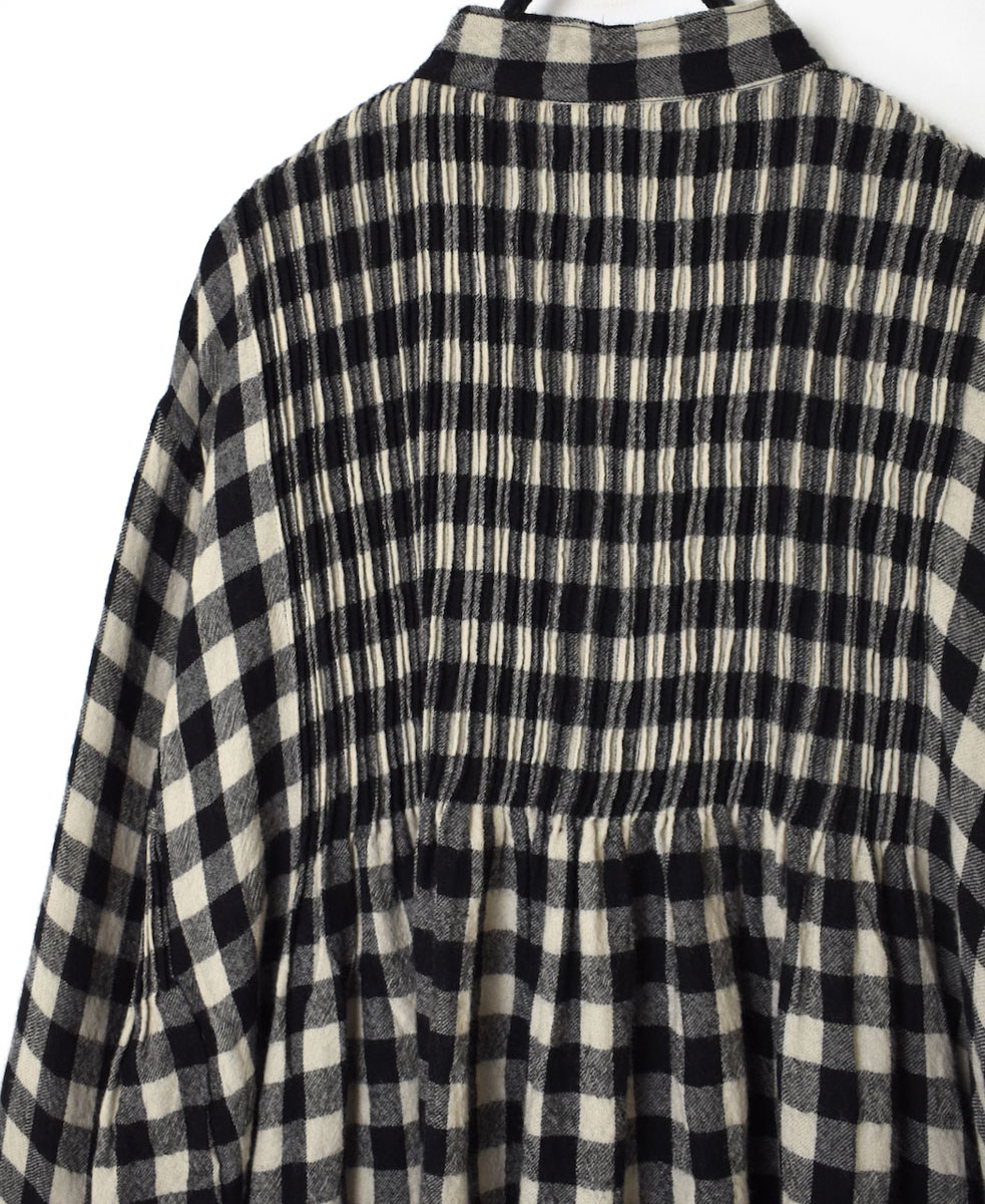 NMDS23592 (ワンピース) BOILED WOOL BIG GINGHAM CHECK BANDED SHIRT DRESS WITH MINI PINTUCK