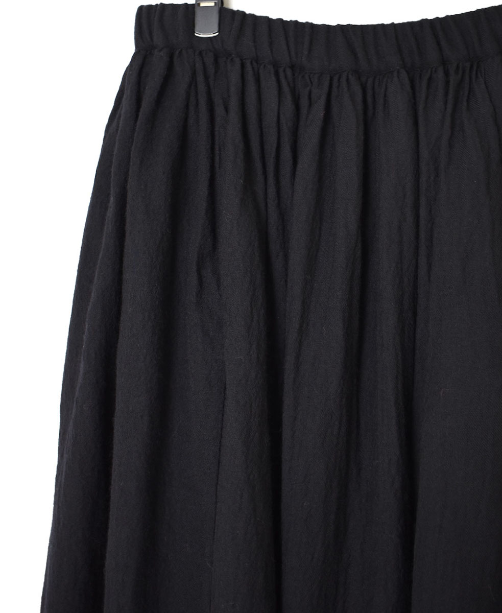 NMDS23583 (スカート) BOILED WOOL PLAIN RAJASTHAN TUCK GATHERED SKIRT WITH LINING