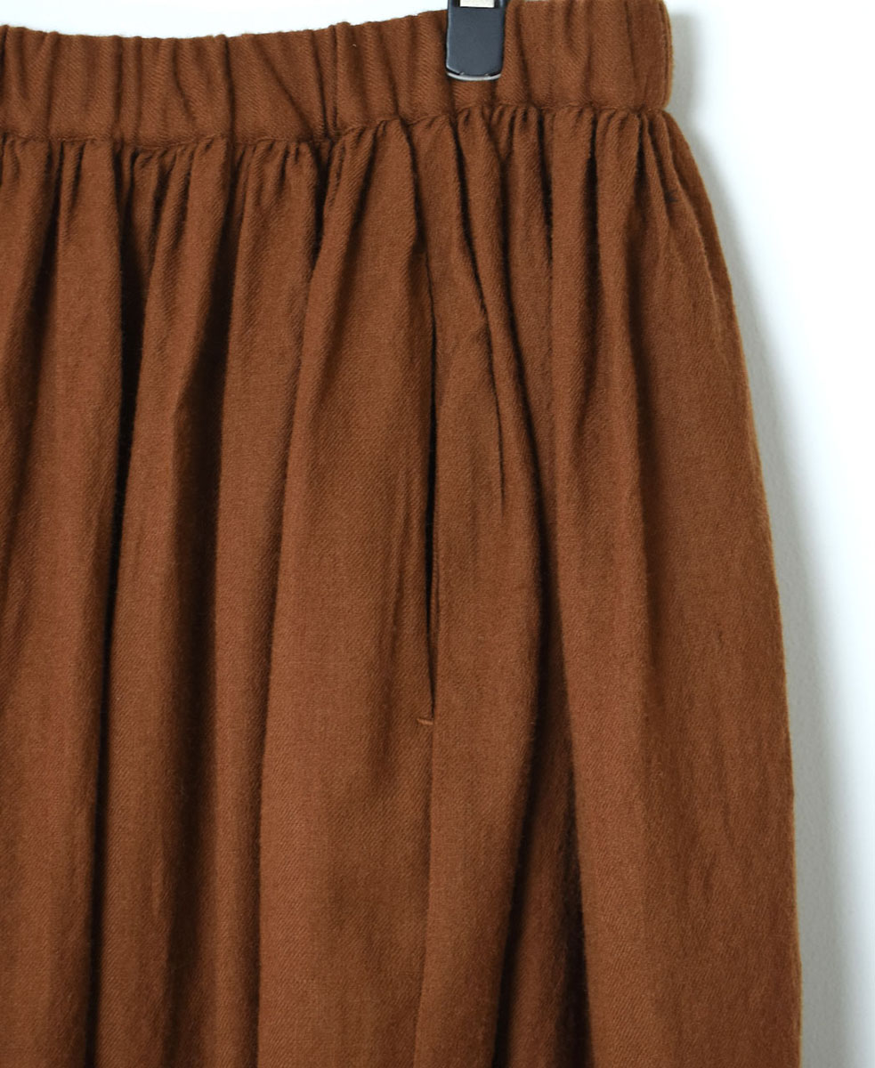 NMDS23583 (スカート) BOILED WOOL PLAIN RAJASTHAN TUCK GATHERED SKIRT WITH LINING