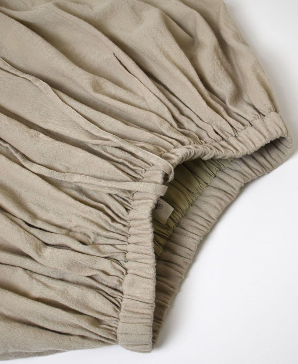 NMDS23583 (スカート) BOILED WOOL PLAIN RAJASTHAN TUCK GATHERED SKIRT WITH LINING