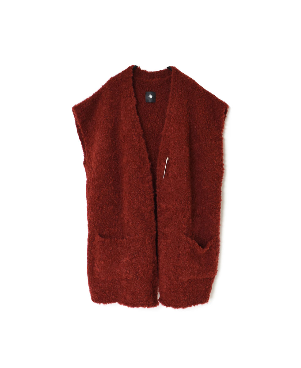 CNMDS2251A (ベスト) BOUCLE V-NECK VEST WITH PIN