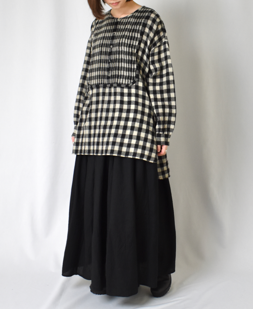 NMDS23583 (スカート) BOILED WOOL PLAIN RAJASTHAN TUCK GATHERED SKIRT WITH LINING