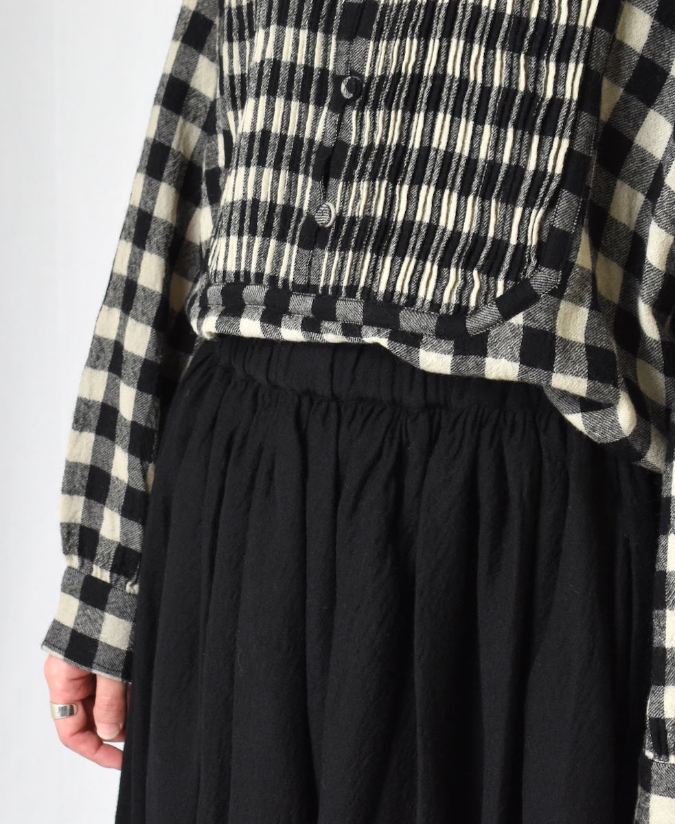 NMDS23583 (スカート) BOILED WOOL PLAIN RAJASTHAN TUCK GATHERED SKIRT WITH LINING