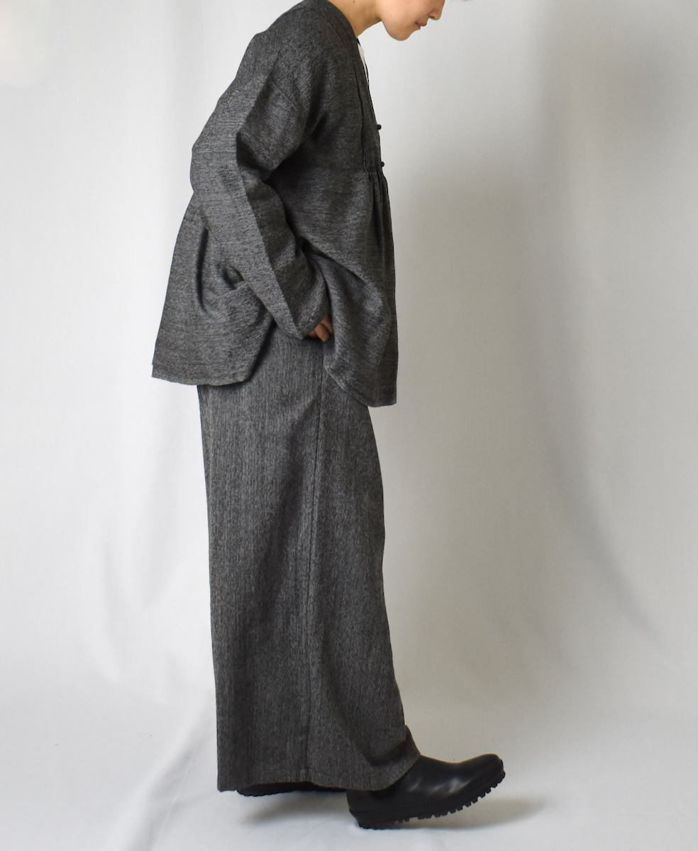 INMDS23756 (パンツ) TWIST YARN WOOL EASY PANTS