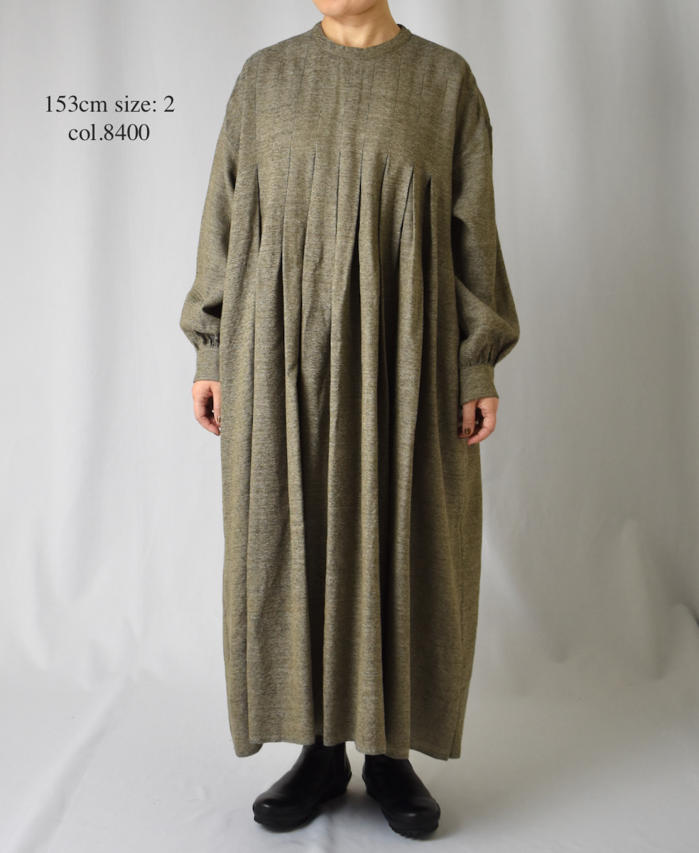 INMDS23753 (ワンピース) TWIST YARN WOOL INVERTED PLEAT STAND COLLAR DRESS