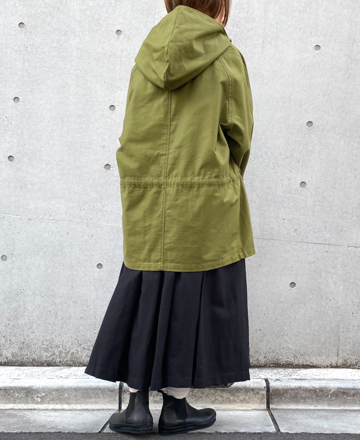 GNAM2352 (ジャケット) BACK SATIN HOODED PULLOVER JACKET