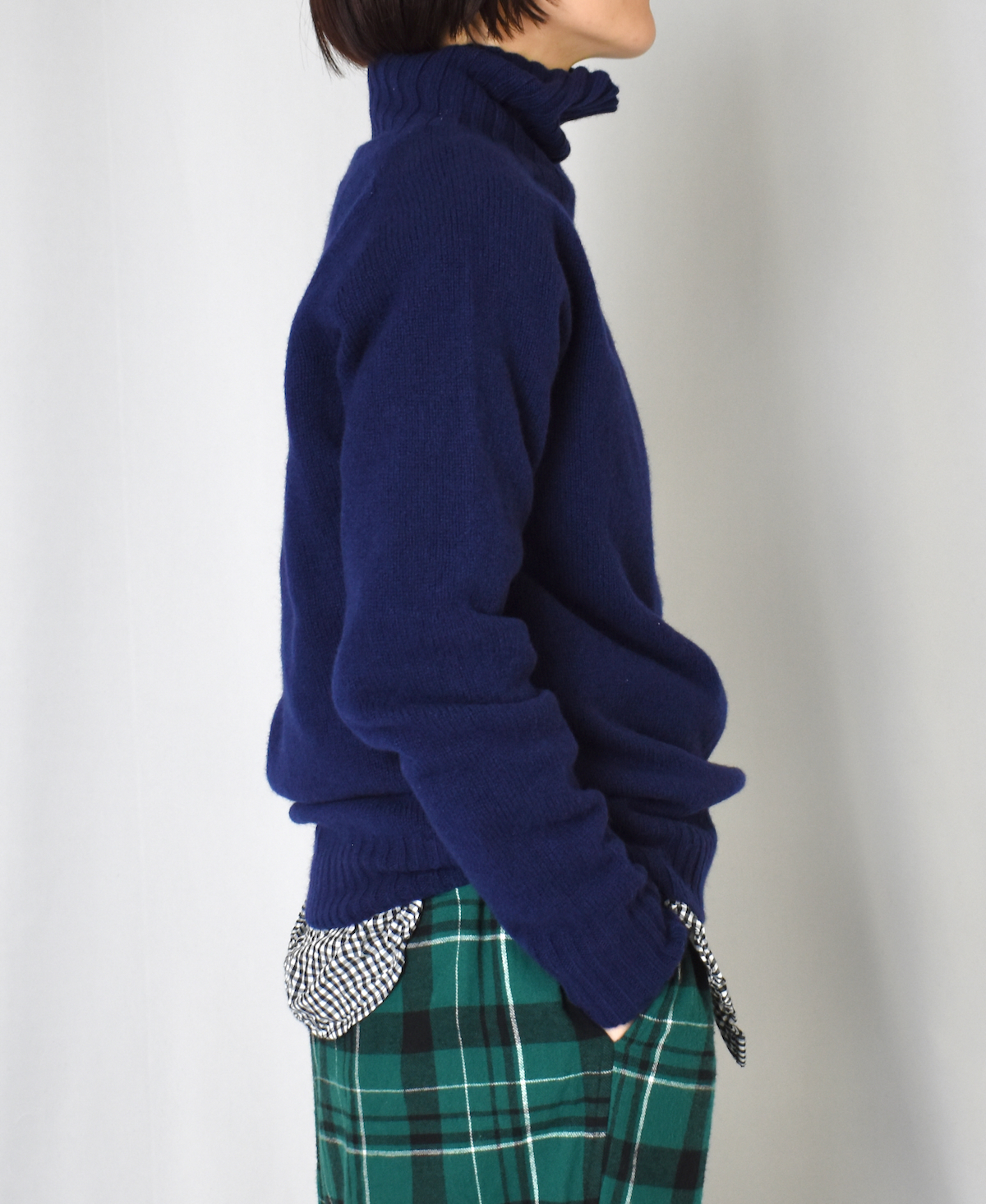 JNAMP1651 (ニット) GEELONG LAMBSWOOL POLO NECK SADDLE SHOULDER P/O