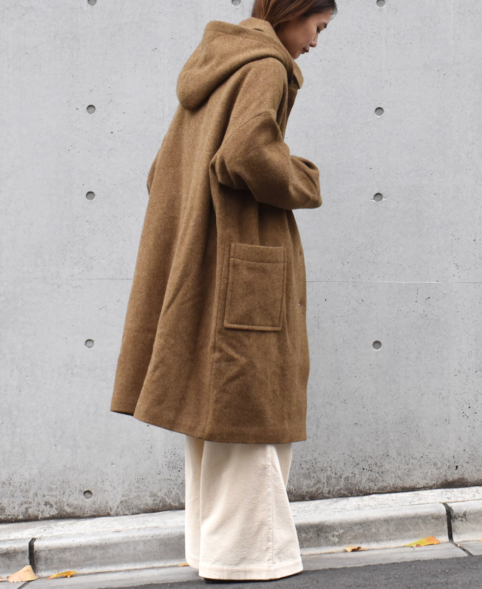 GNMDS2052CR (パンツ) TROUSERS/8WALE CORDUROY EASY WIDE PANTS