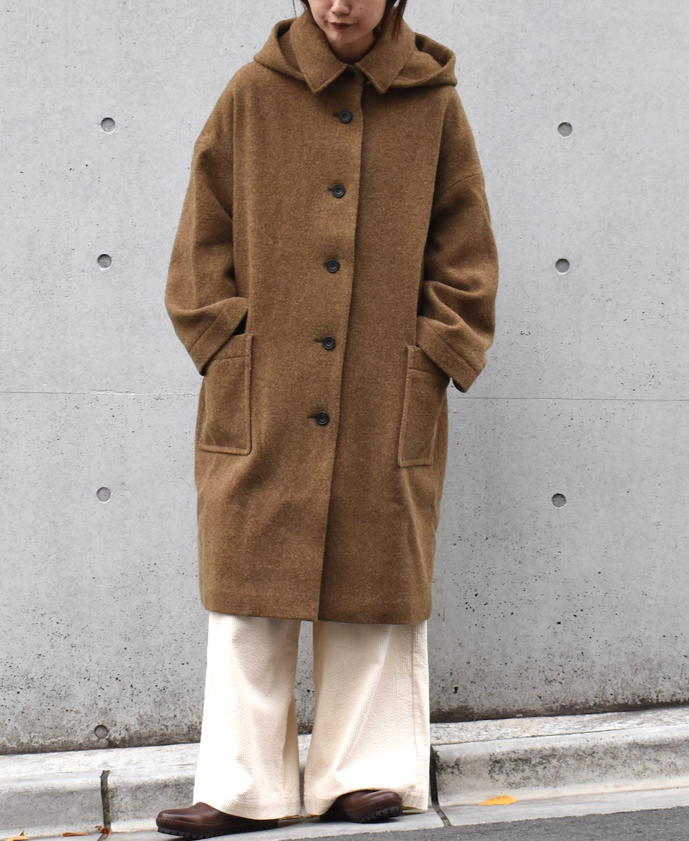 GNMDS2052CR (パンツ) TROUSERS/8WALE CORDUROY EASY WIDE PANTS