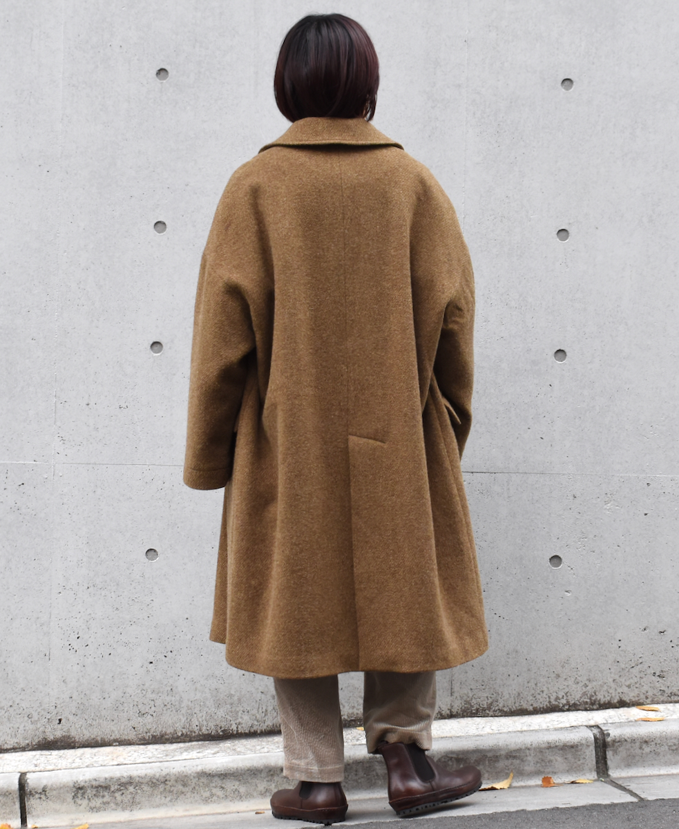 GNMDS2101CR (パンツ) TROUSERS/8WALE CORDUROY EASY TAPERED PANTS