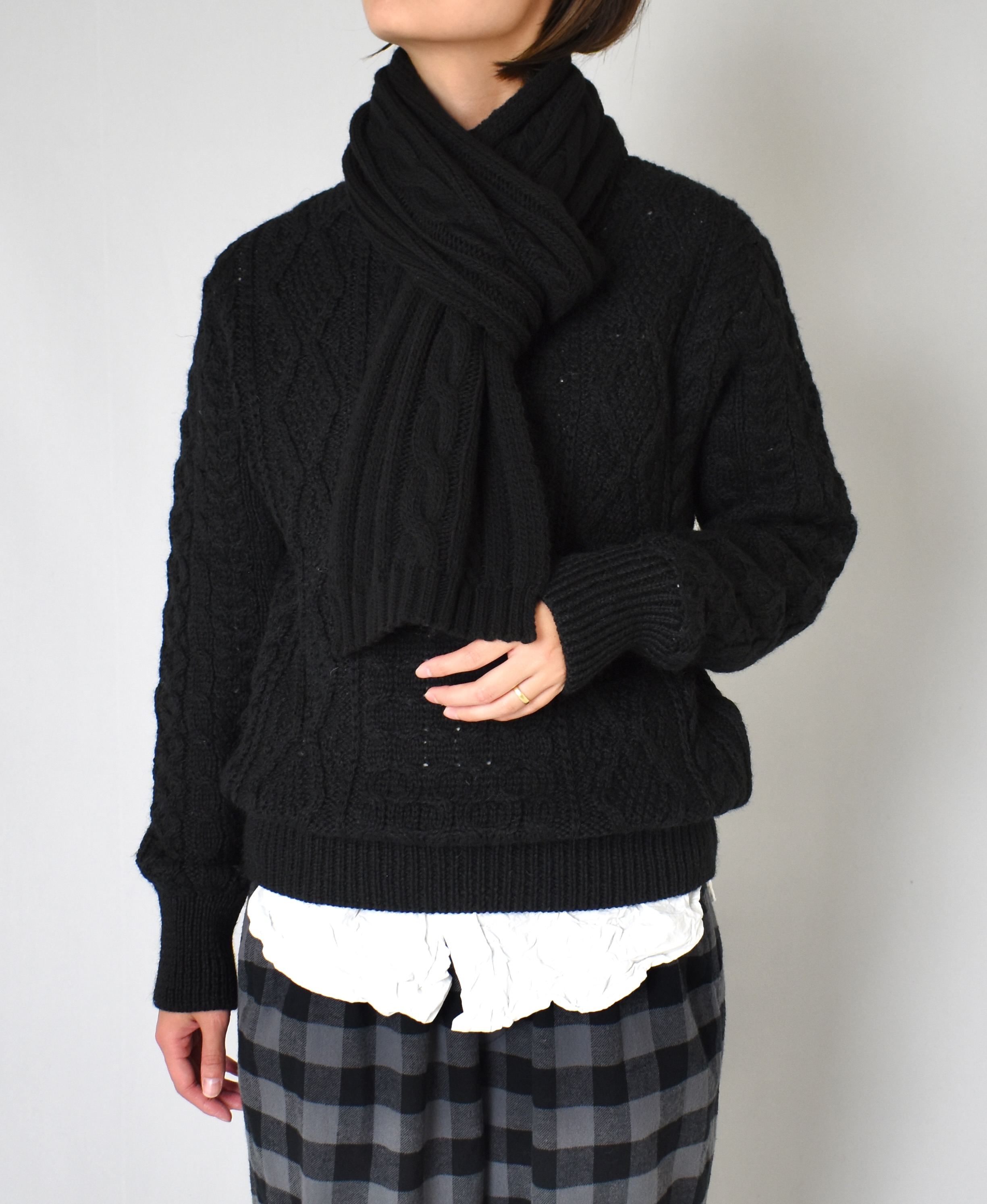 BNHT2251 (スカーフ) WOOL CABLE SCARF