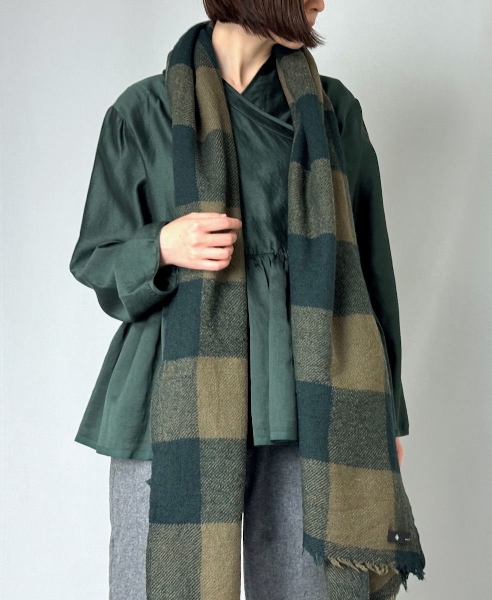 NMDS23512 (ストール) WOOL SILK BIG BLOCK CHECK STOLE