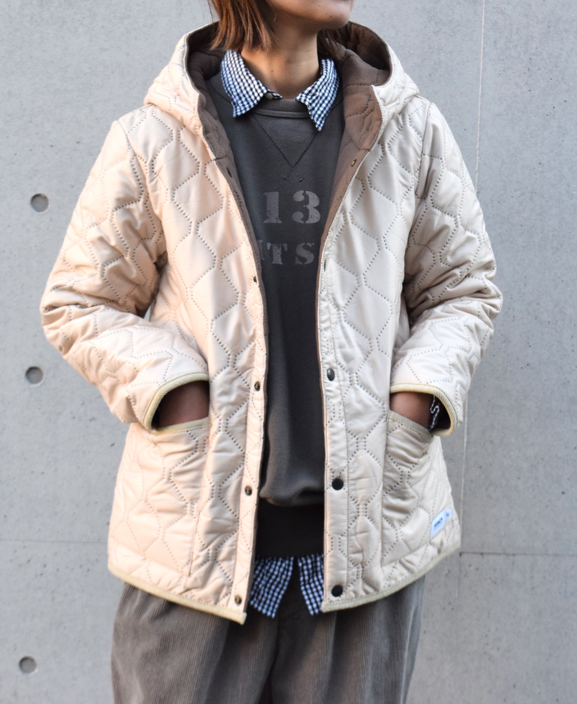 NAM1752 (ジャケット) POLYxFLEECE HEAT QUILT REVERSIBLE HIGH COLLAR HOODED JACKET