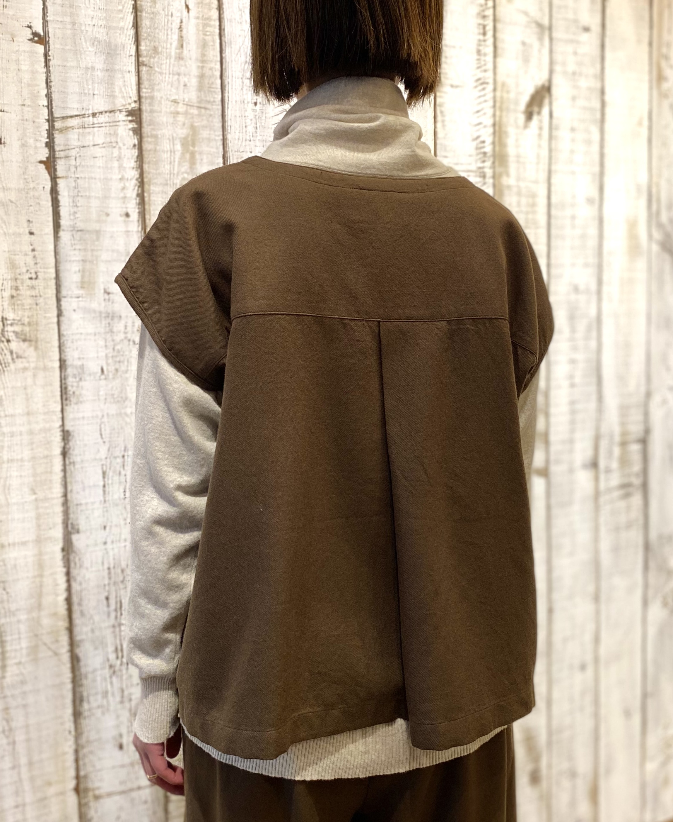 INSL23732 (ブラウス) COTTON WOOL TWILL WEAVE PLAIN FRENCH/SL BACK SIDE PLEATS PULLOVER