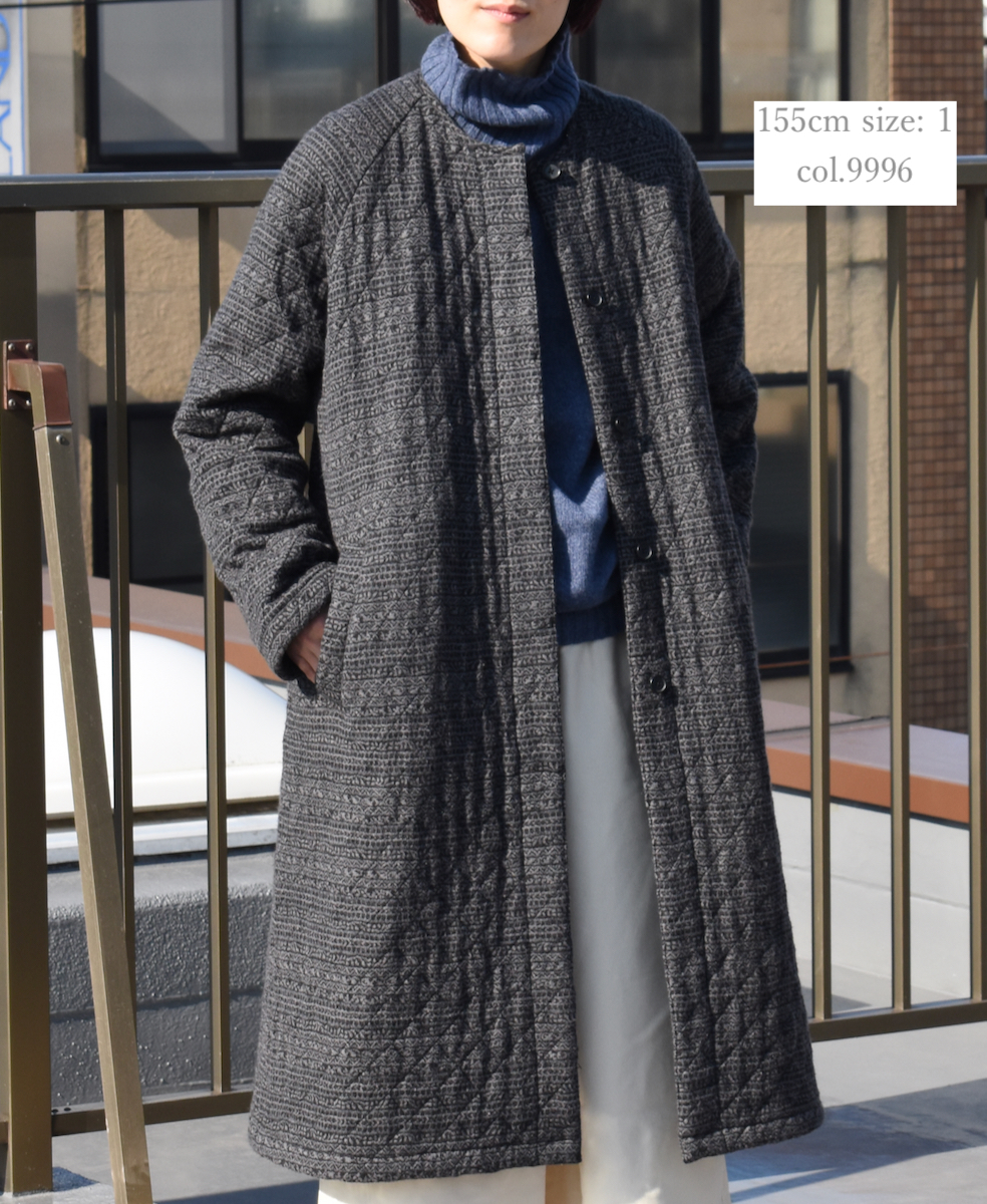NMDS23631 (コート) QUILTED WOOL JACQUARD C-NECK RAGLAN COAT