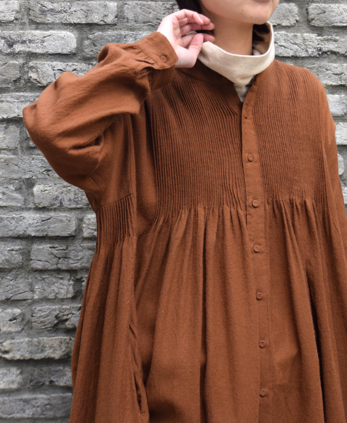 NMDS23582 (ワンピース) BOILED WOOL PLAIN BANDED SHIRT DRESS WITH MINI PINTUCK