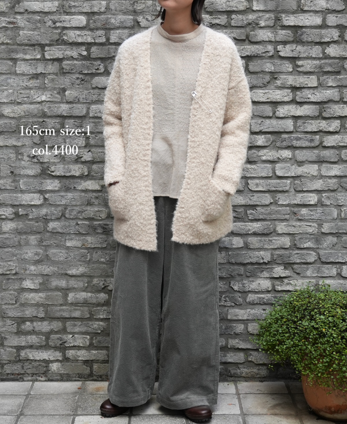 GNMDS2052CR (パンツ) TROUSERS/8WALE CORDUROY EASY WIDE PANTS