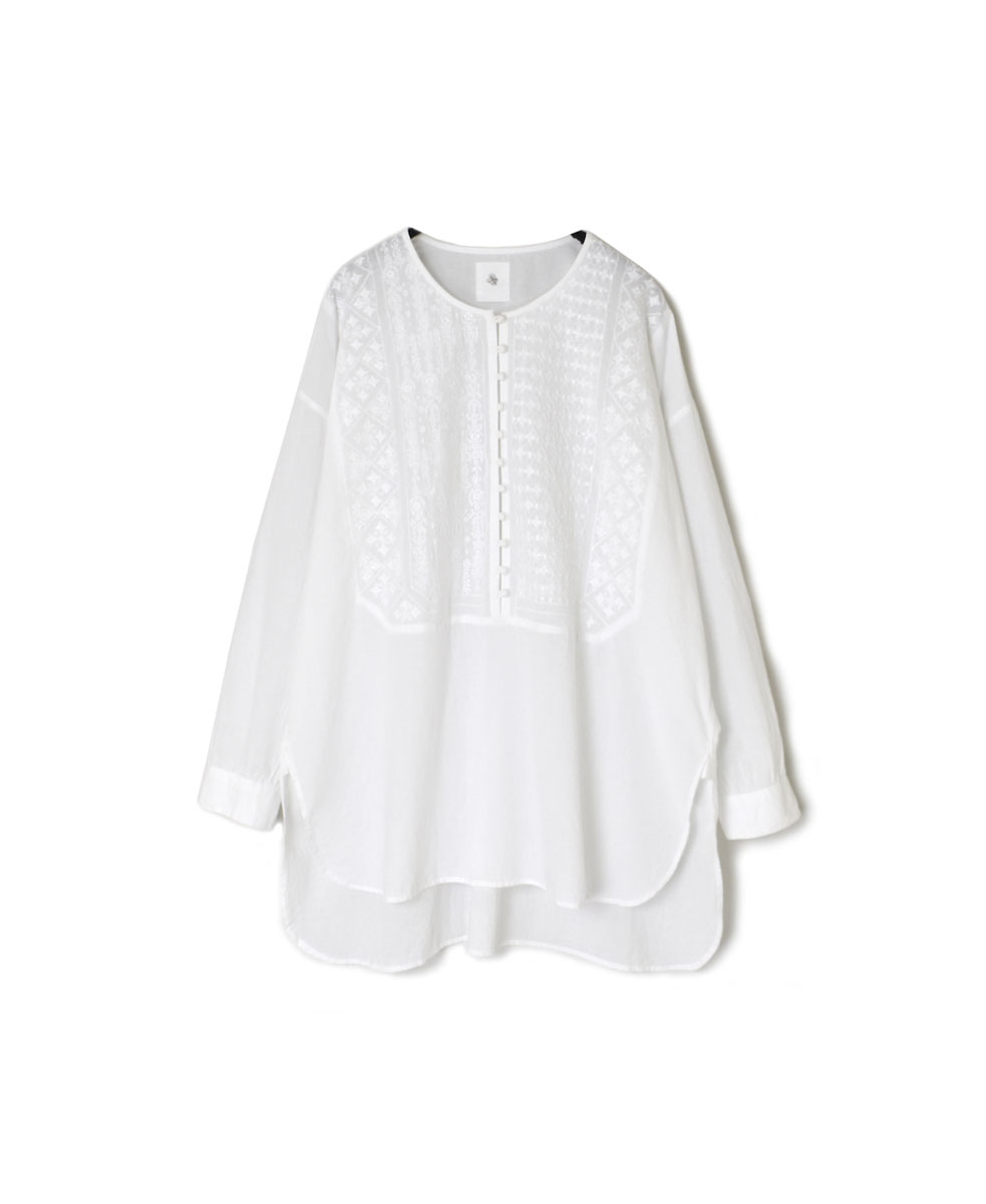 NMDS24133 (シャツ) 60'S ORGANIC CAMBRIC WITH EMB CREW-NECK BOSOM SHIRT