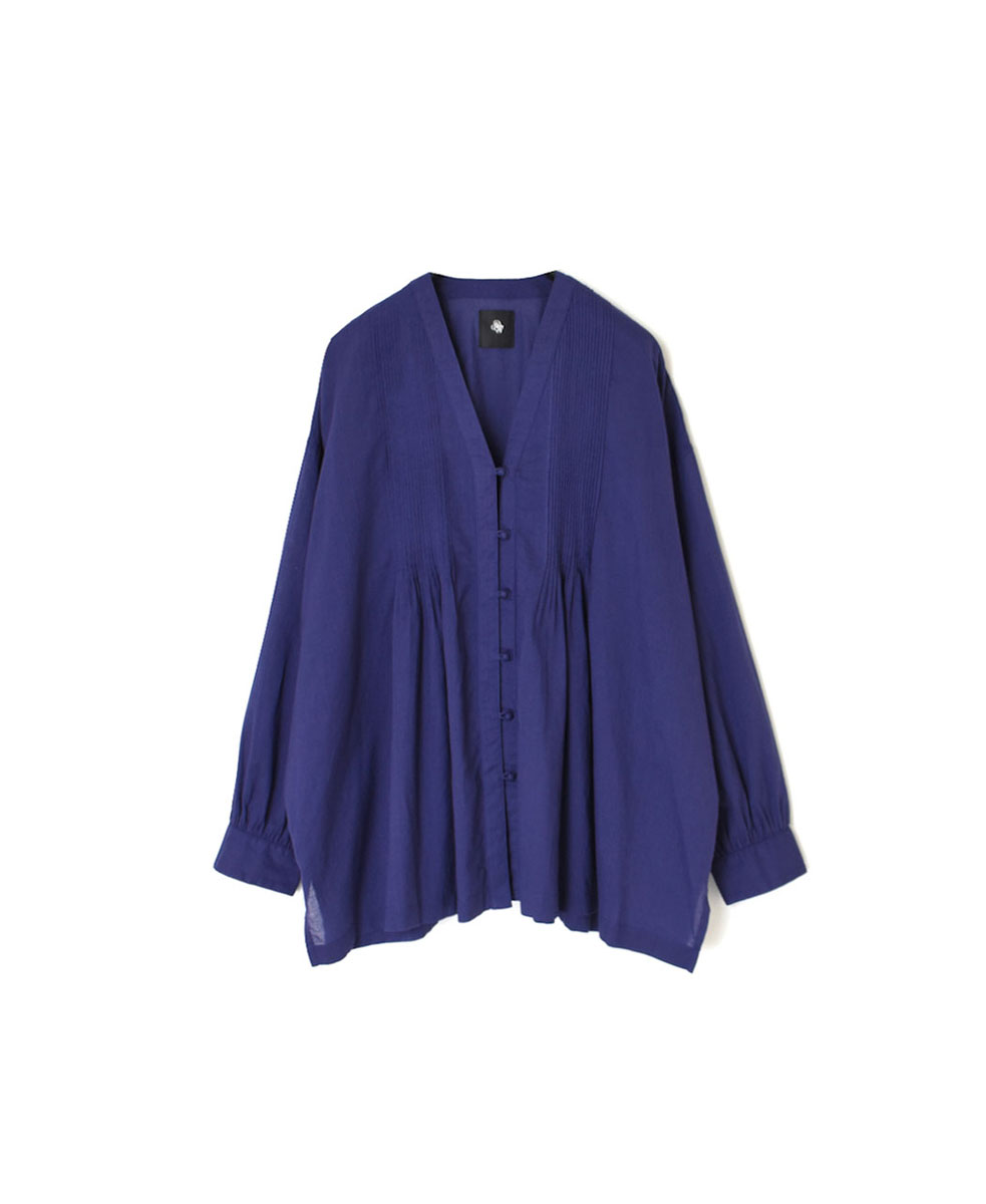 INMDS23032 (シャツ) 100’S KHADI (100’S x 150’S) V-NECK FRONT OPENING BLOUSE WITH MINI PINTUCK