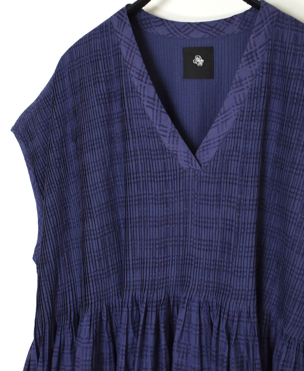 INMDS24083 (ワンピース) 80'S COTTON CHECK PATTERN BLOCK PRINT V-NECK FRENCH/SL PULLOVER DRESS WITH MINI PINTUCK