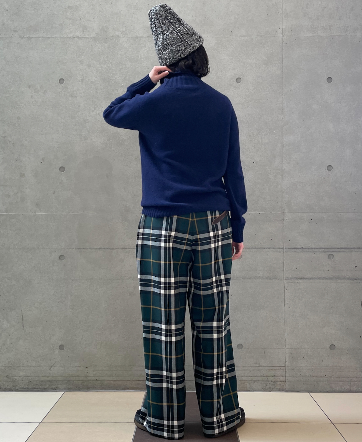 JNAMP1651 (ニット) GEELONG LAMBSWOOL POLO NECK SADDLE SHOULDER P/O
