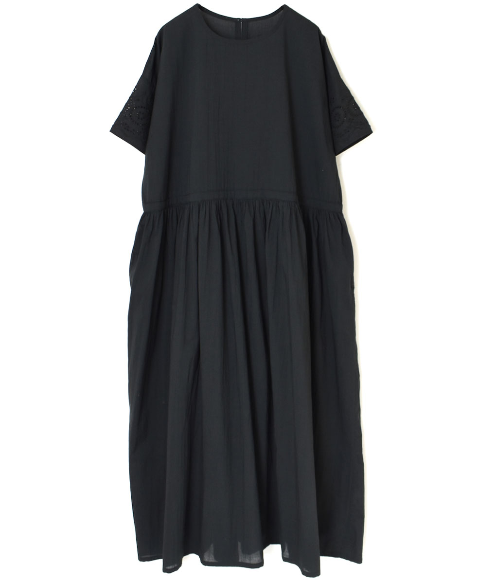 INSL24224 (ワンピース) 80’S VOILE PLAIN WITH CUT WORK LACE CREW-NECK PULLOVER DRESS