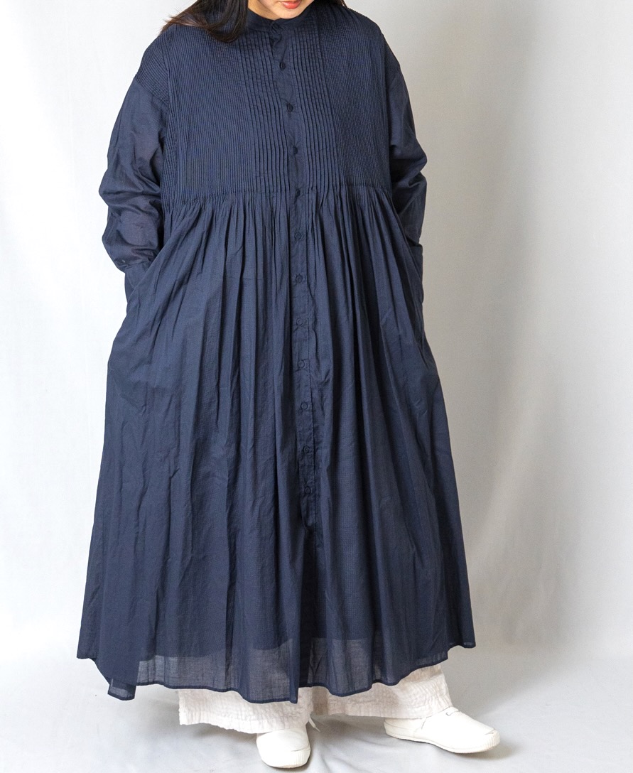 NMDS24141 (ワンピース) 80'S ORGANIC VOILE PLAIN BANDED SHIRT DRESS WITH MINI PINTUCK