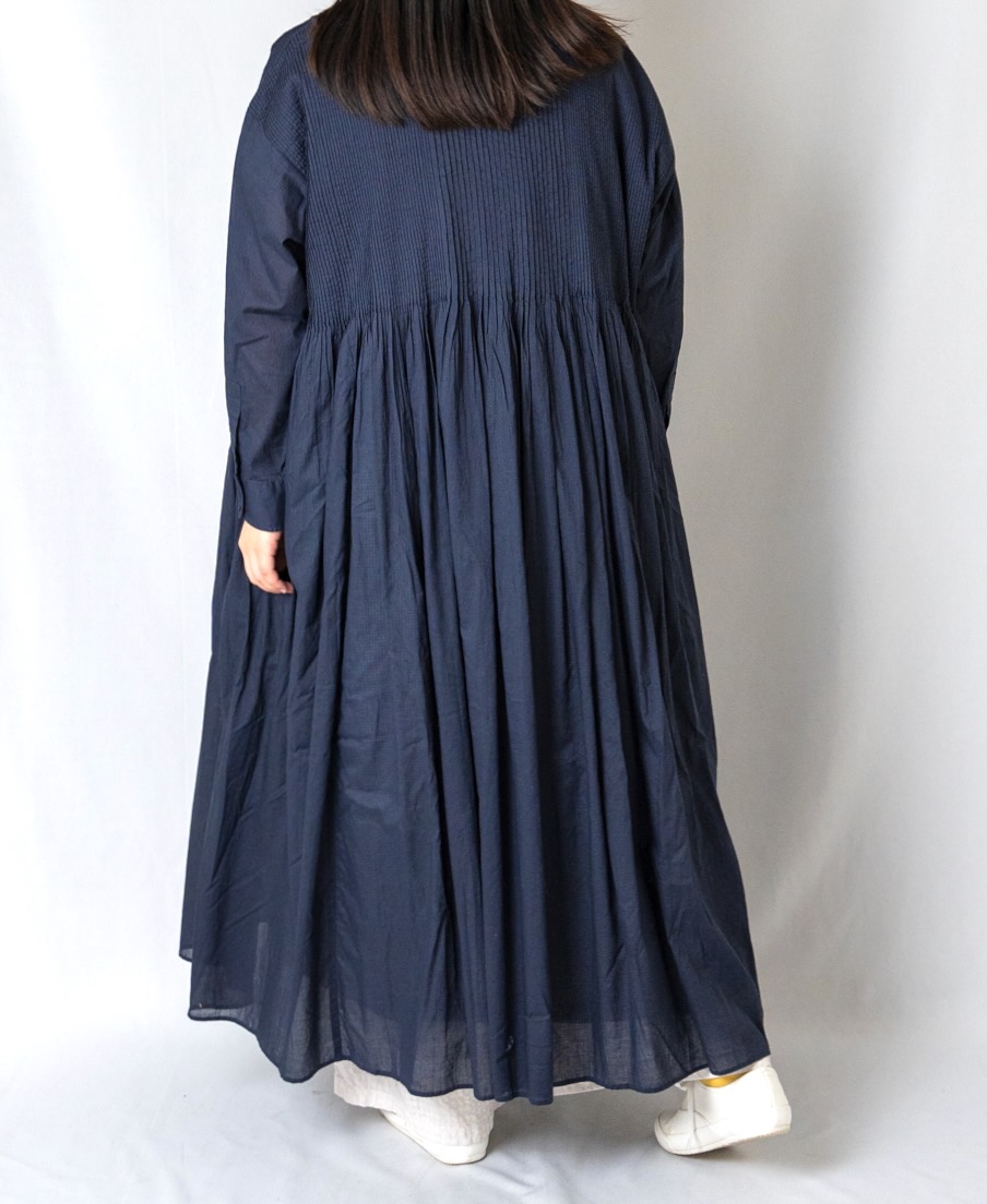 NMDS24141 (ワンピース) 80'S ORGANIC VOILE PLAIN BANDED SHIRT DRESS WITH MINI PINTUCK