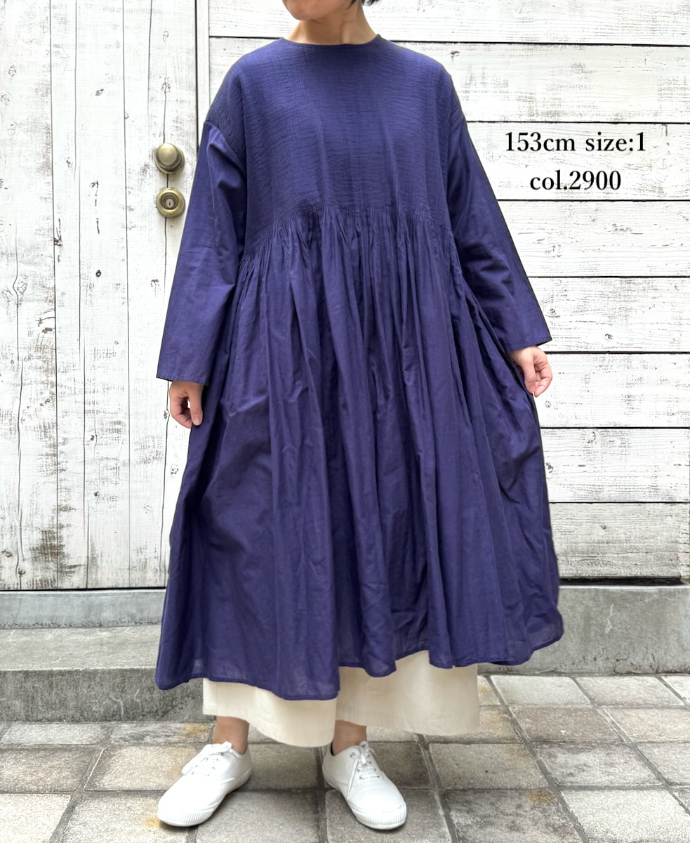 INMDS24021 (ワンピース) 100s KHADI (100s x 150s) CREW-NECK DRESS WITH MINI PINTUCK