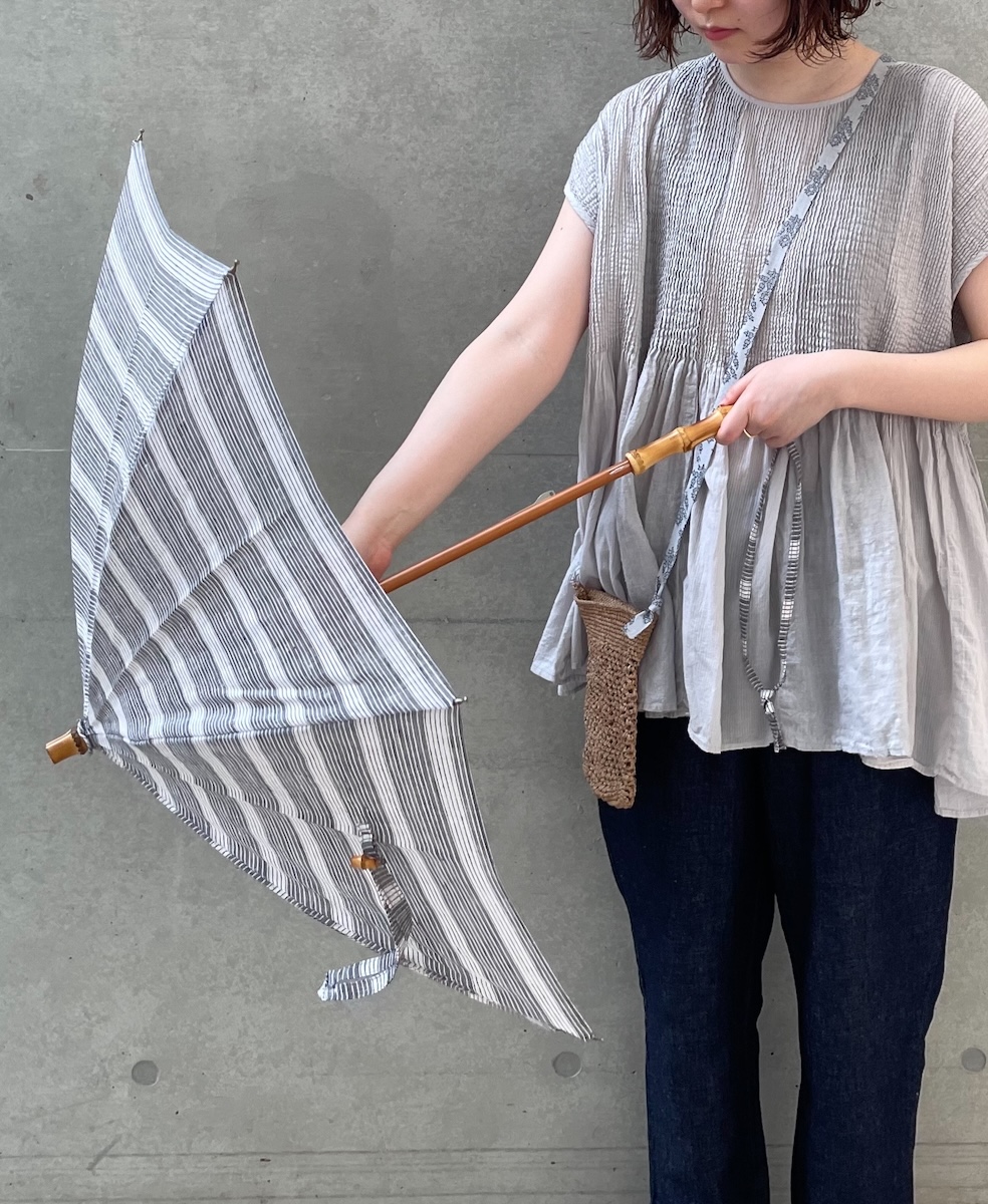 ONMDS2301 (日傘) PARASOL WITH BAMBOO HANDLE 47cm