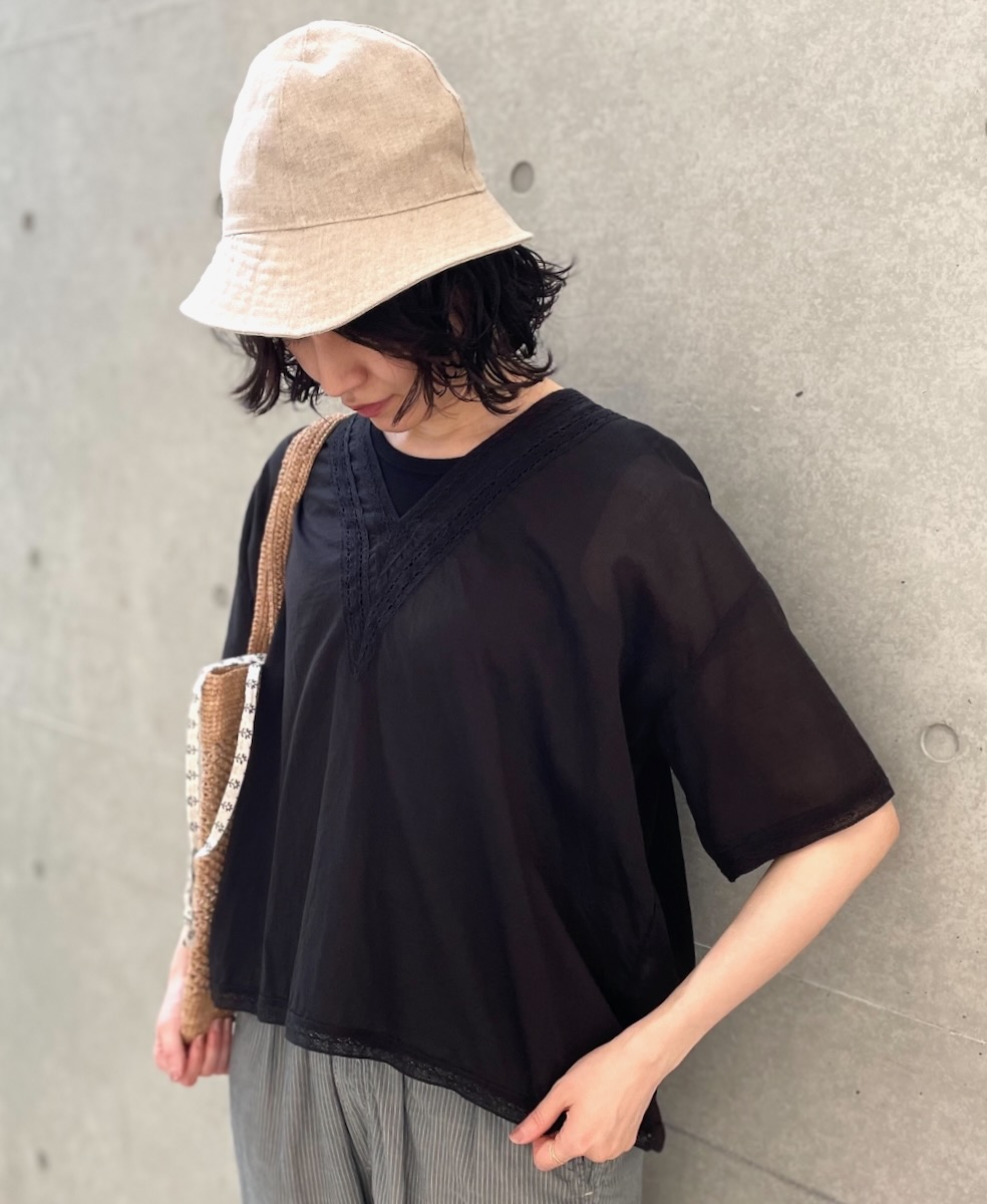 NSL24032 (ブラウス) VOILE LACE V-NECK LACE S/SL PULLOVER