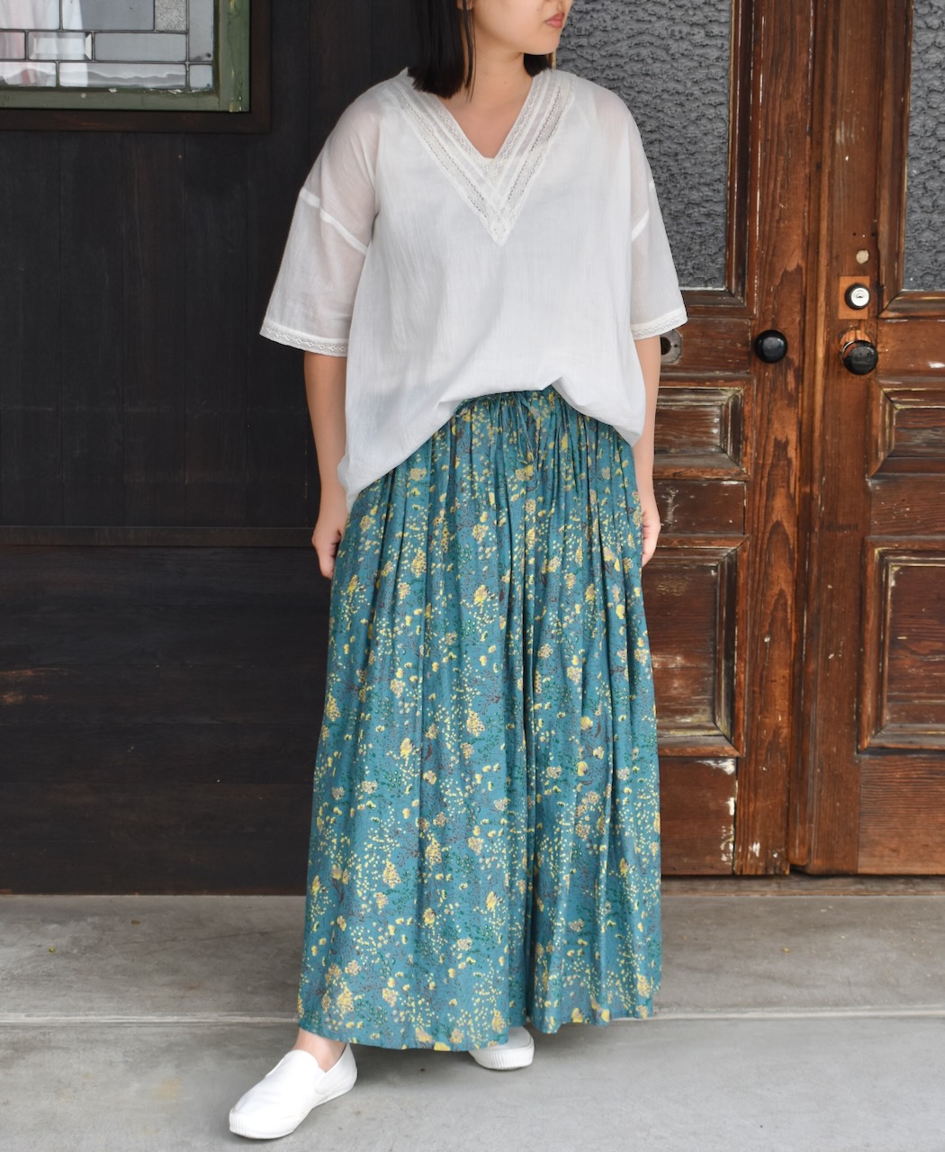 NSL24032 (ブラウス) VOILE LACE V-NECK LACE S/SL PULLOVER