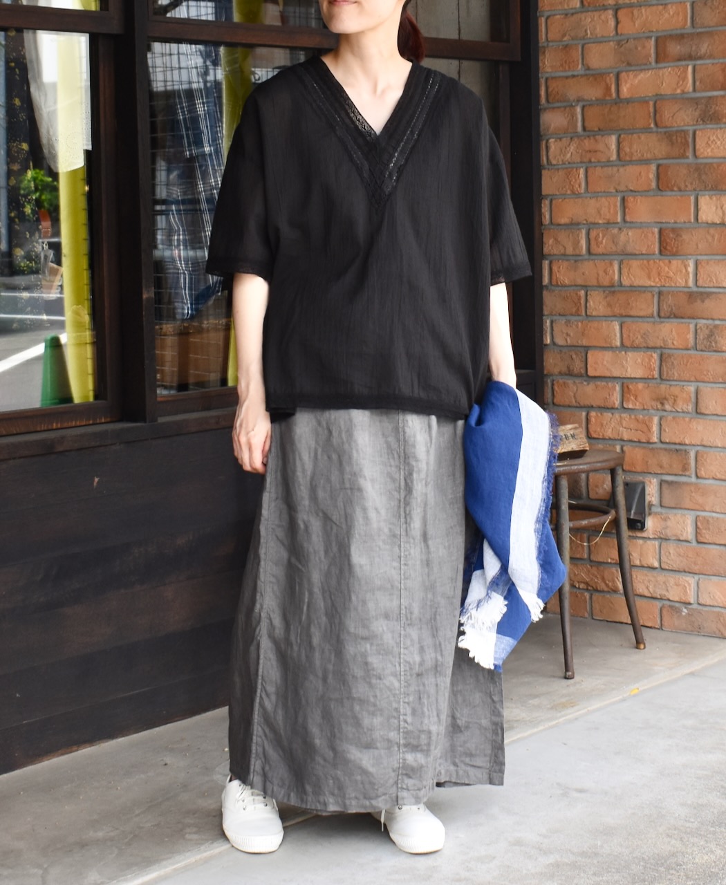 NSL24032 (ブラウス) VOILE LACE V-NECK LACE S/SL PULLOVER