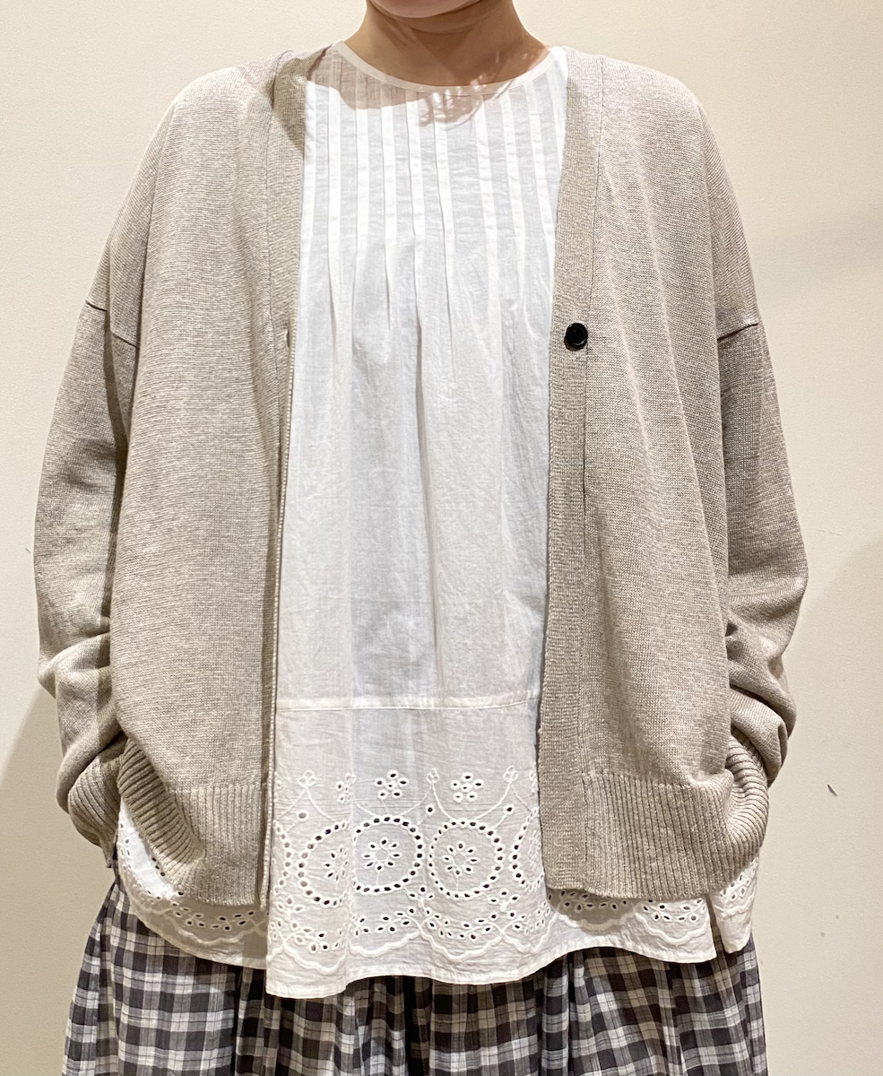 GNSL23302 (ニット) 12GG 1PLY LINEN PLAIN V-NECK 1 BUTTON CARDIGAN