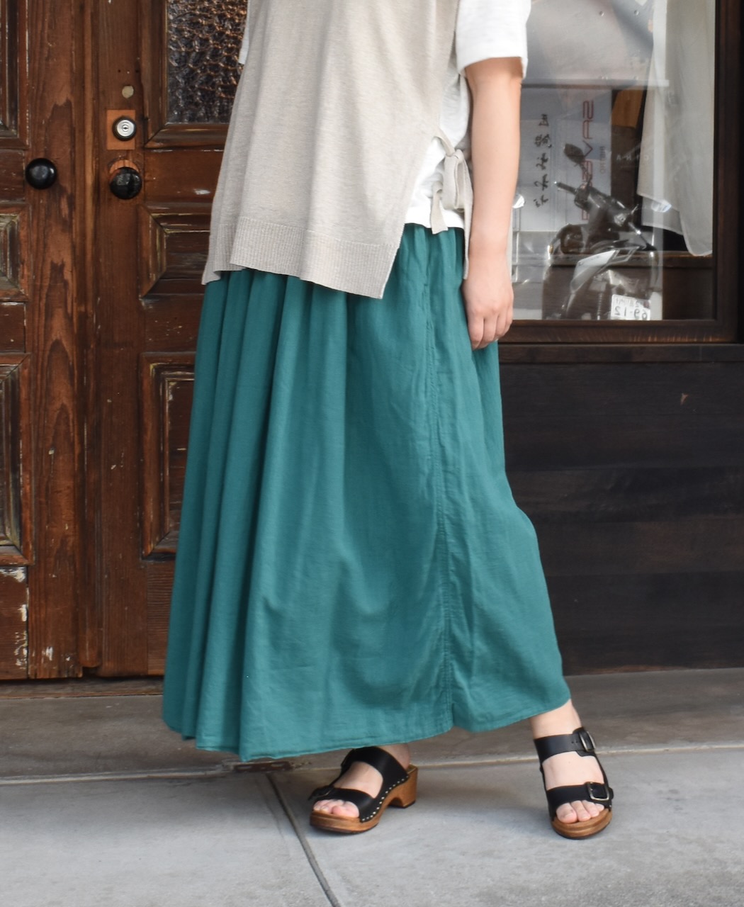 INAM2402GDD (スカート) SINGLE GAUZE (DOUBLE FABRIC) OVERDYE EASY GATHERD SKIRT