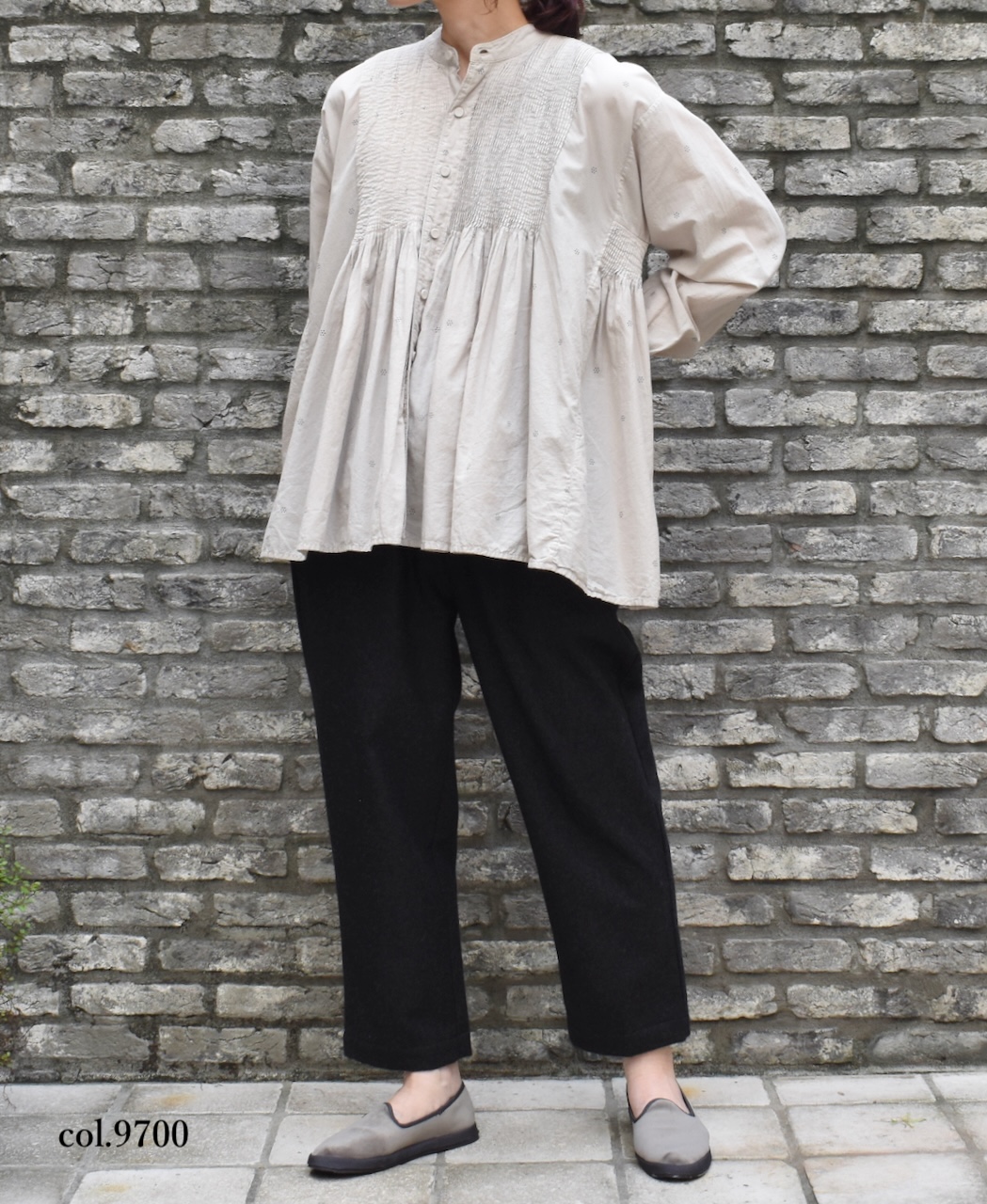 ETELKA NETL2452(シューズ) SLIP-ON SHOES