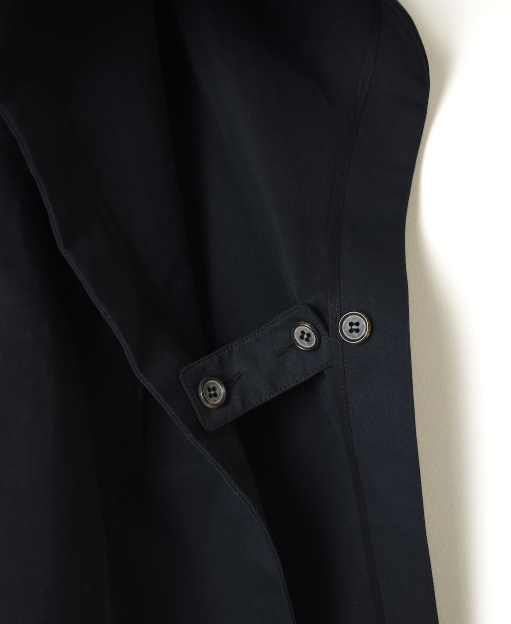 NMPA2451LP(ケープ) COTTON DOUBLE BREASTED CAPE